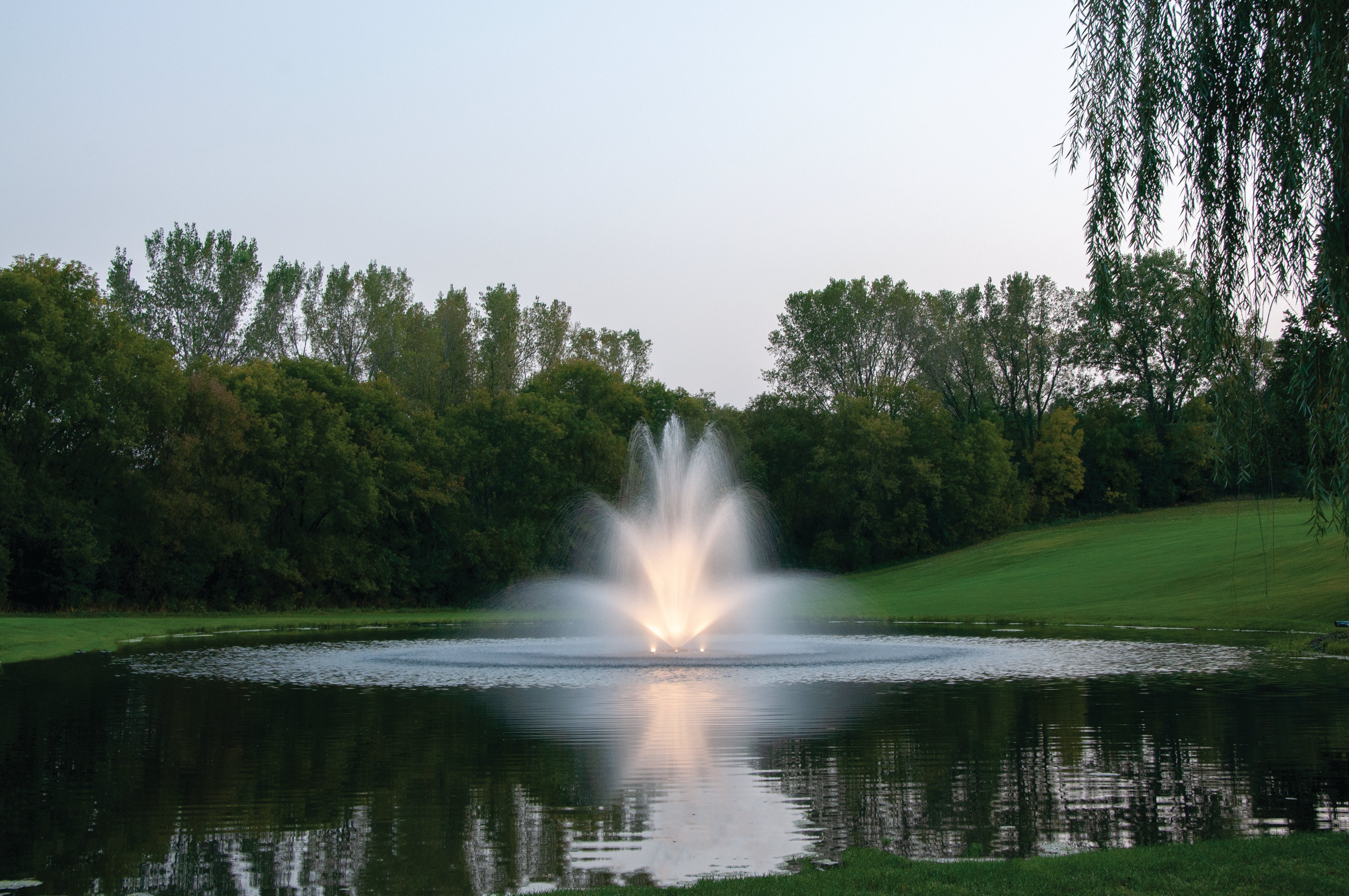 LED Composite Light, 4 Fixtures, 11Watts ea., 120V, Includes color lenses w/red, blue, green & amber, For Non-Kasco Fountains